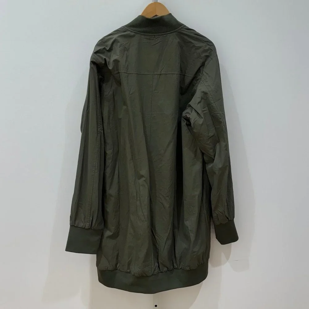 Good Counsel Coat - Picture 2 of 3